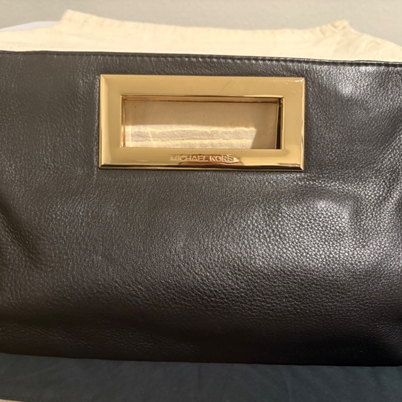 Michael Kors Black Leather Clutch Bag - Picture 4 of 10